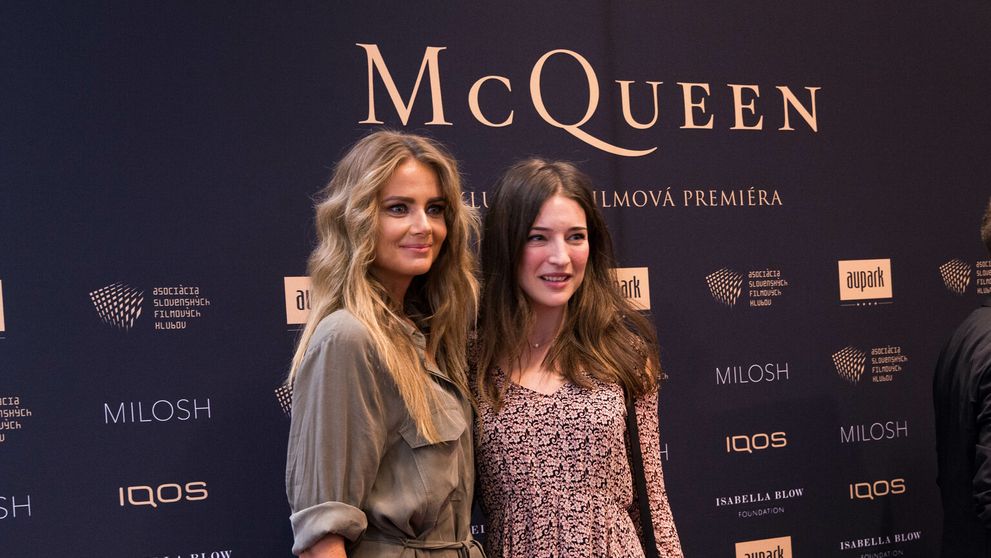 Slovenská módna elita: V luxusných outfitoch na červenom koberci