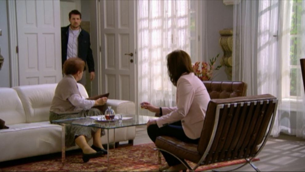 Martin dorazil za babkou a mamou totálne pod parou!