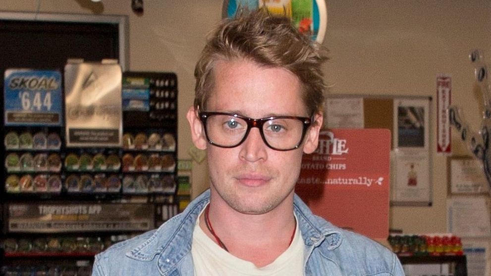 Macaulay Culkin vyzerá konečne normálne. Zjavne sa odrazil sa od dna