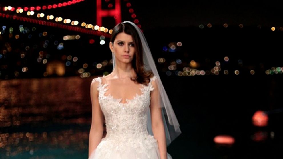 Rozkošná Beren Saat: Už začala s chudnutím do svadobných šiat!