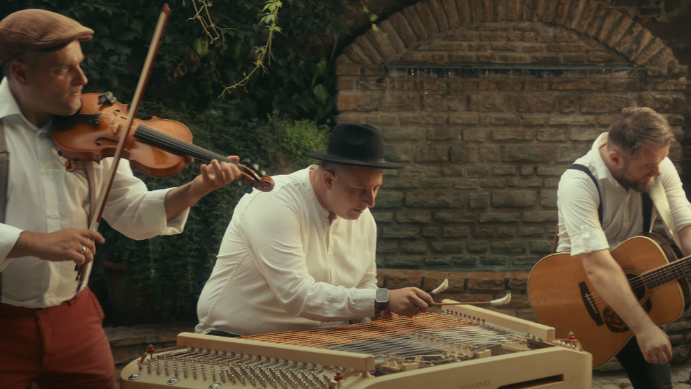 Kapela Sokoly predstavila novinku: Sledujte vtipný videoklip
