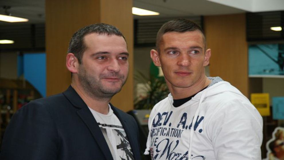 VIEME, čo opäť spojilo Maťa Mňahončáka a Tomiho Kida!