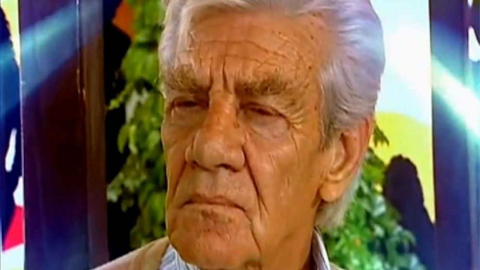 Zomrel Ekrem Bora