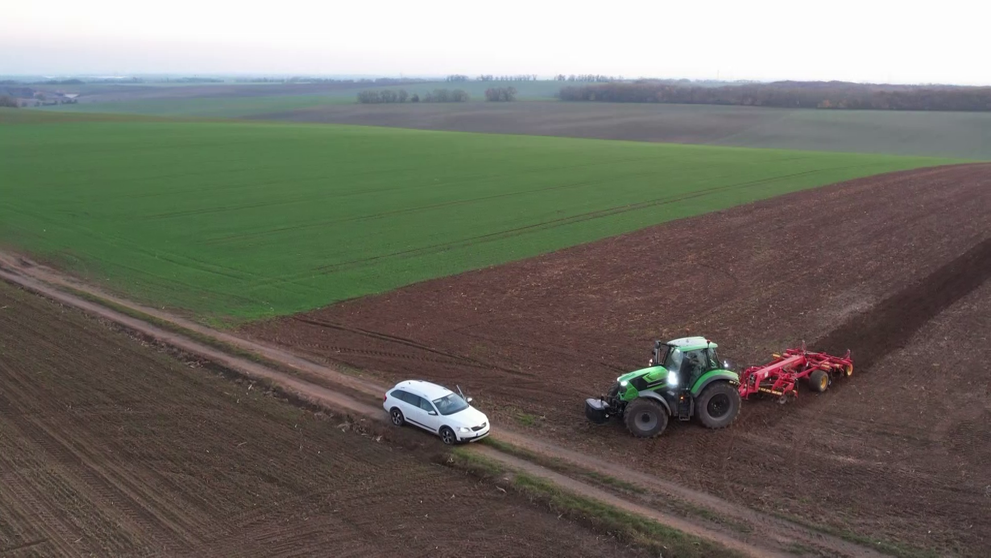 Prekvapenie priamo na poli. Jožo zažil nečakanú návštevu