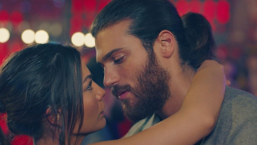 S hlavou v oblakoch: 99. a 100. epizóda