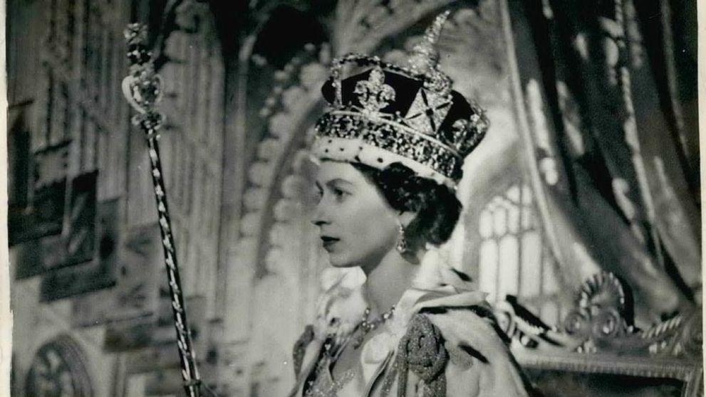 Celý svet smúti: Zomrela kráľovná Alžbeta II.