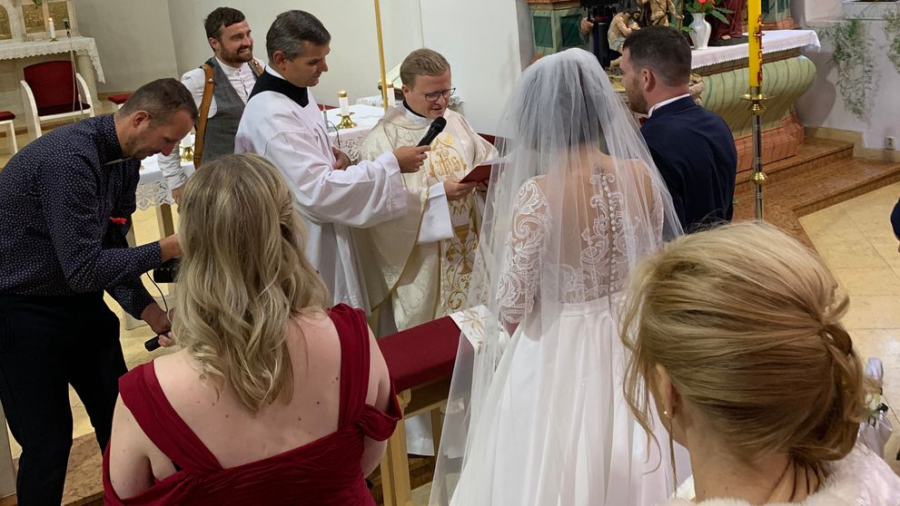 Z markizáčky je vydatá pani. Bola prenádherná nevesta