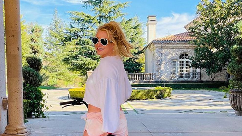 Britney neprestáva šokovať: Odfotila sa úplne nahá!