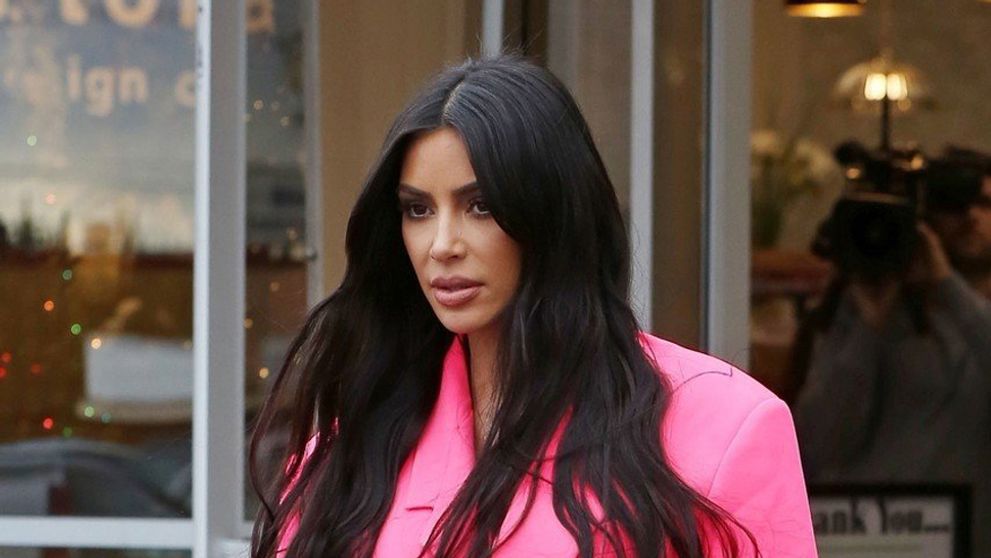 Takto rodinu Kim Kardashian len tak neuvidíte