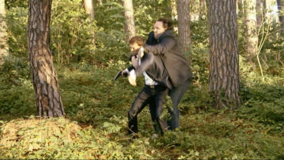 Roman sa Tiborovi vyhráža zbraňou: Padne výstrel!