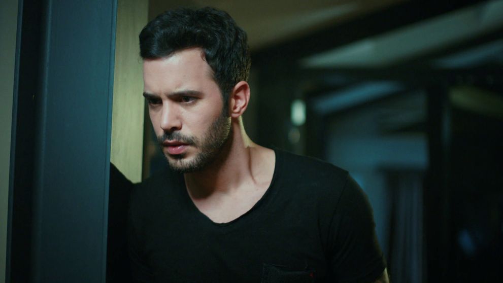 Pre Ömera a Defne je stále ťažšie a ťažšie odolávať pokušeniu