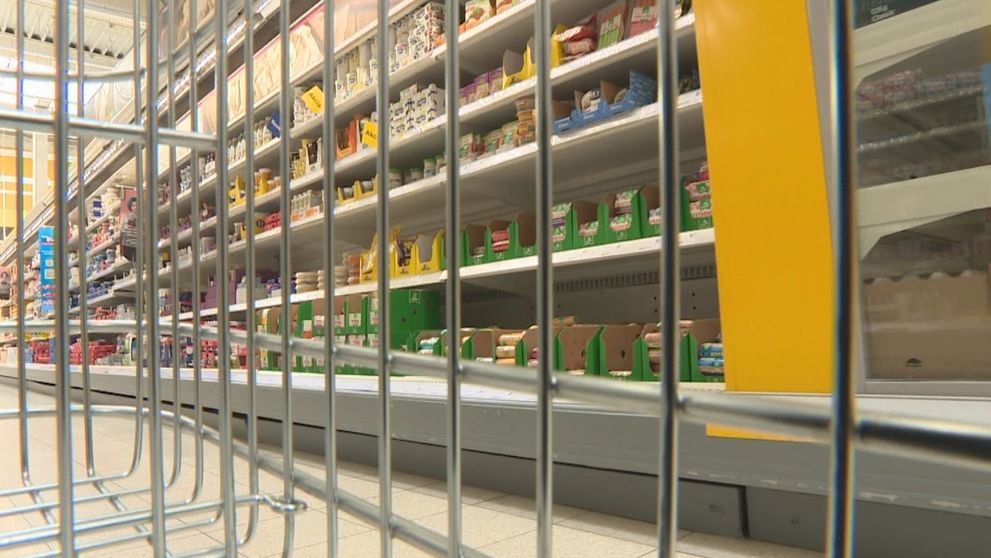 Otvorené mať musia