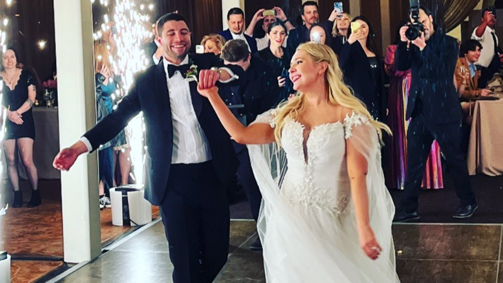 A bola svadba! Herečka (26) sa vydala za dlhoročnú lásku