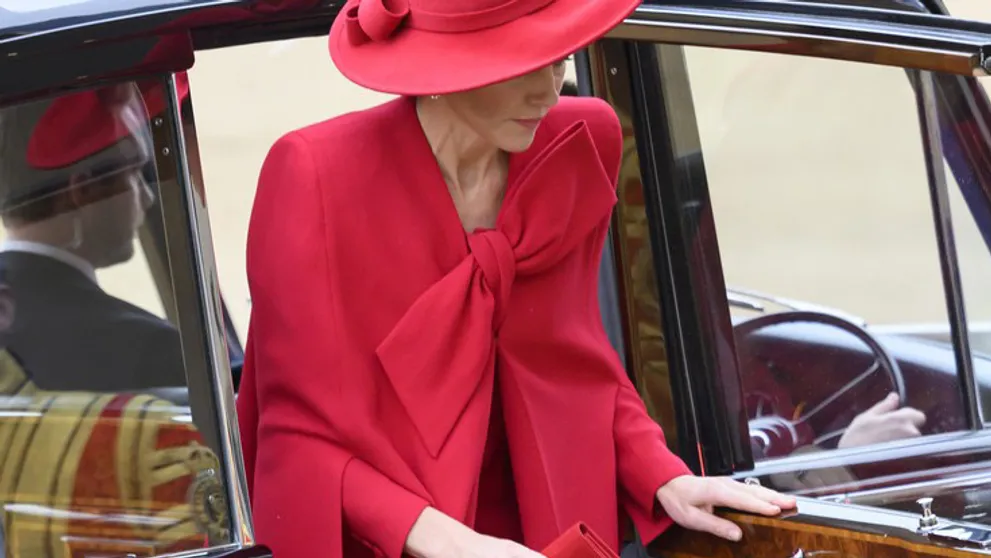 Zradilo ju vystupovanie z auta: Fotka odhalenej princeznej Kate obletela svet