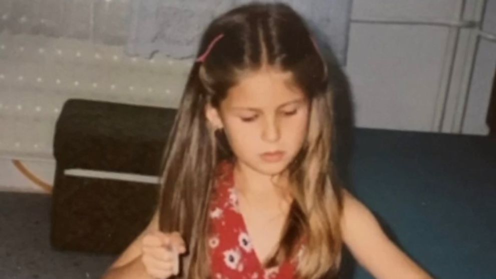 Spoznávate rozkošné dievčatko? Dnes motá hlavy mužom