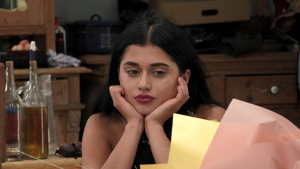 Azra si to po Emilovej návšteve zlízla: Takého fešáka si vymenila za hentoho pána?