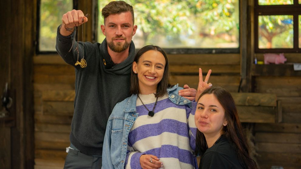 Ďalší vyradení farmári sú späť: Saška prepašovala pre Alex odkaz od Šimona!