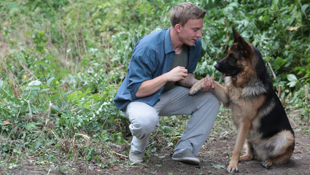 Juraj Bača skončil na psychiatrii. Úplne nahý!