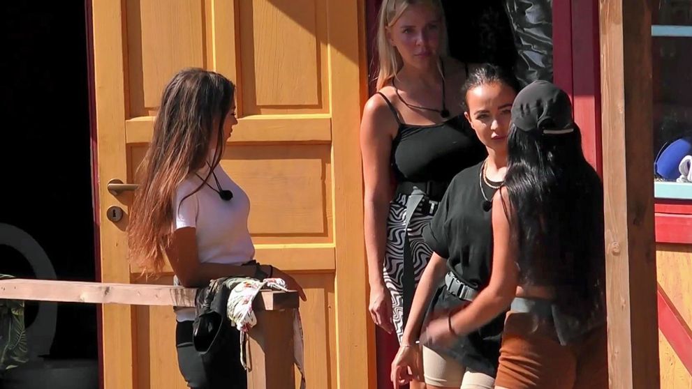 Farmárky si skočili do vlasov: Obvinenia z manipulácie a citového vydierania