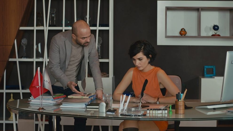 Statočný a krásna: 64. a 65. epizóda