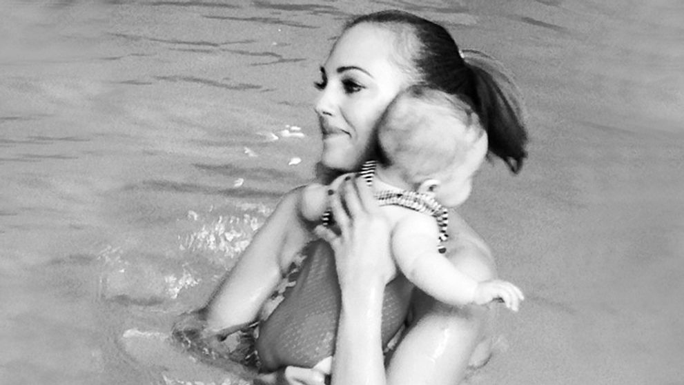 Meryem Uzerli s dcérkou Larou: Čo sa zamladi naučíš... :-)