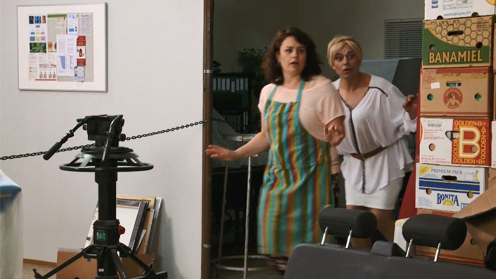 Šokujúce odhalenie v Kredenci: Koho to tá Žužu oblapáva?!