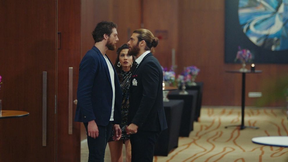 S hlavou v oblakoch: 123. a 124. epizóda