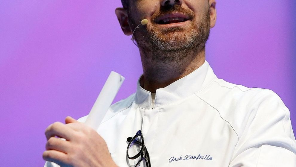 Zomrela hviezda MasterChefa. Šéfkuchár a moderátor mal iba 46 rokov