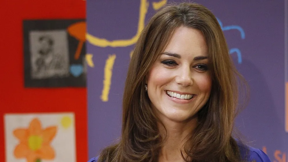 Kate Middleton na verejnosti v šatách za pár eur. Kúpiť si ich môžete aj u nás