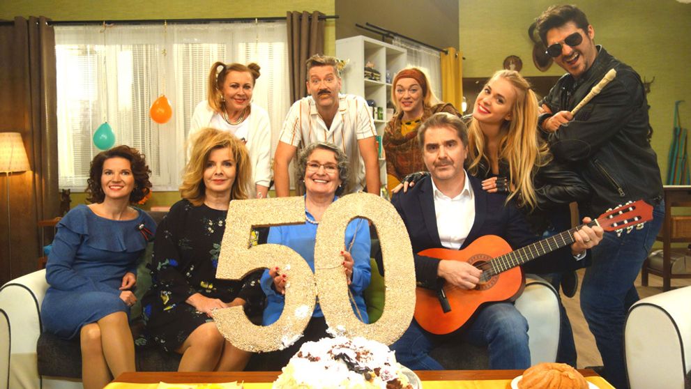 Kultoví Susedia najsledovanejším programom pondelka