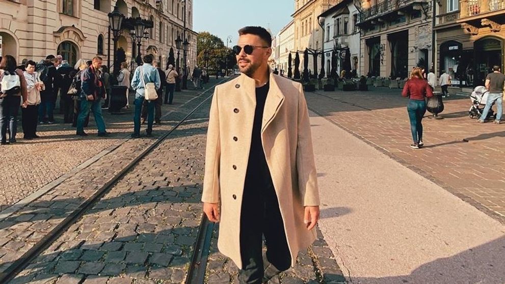 Obrovské prekvapenie! Zo slovenského speváka je dvojnásobný otec