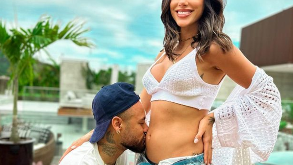 Jeden z najlepších futbalistov sveta prekvapil! Bábätko je na ceste