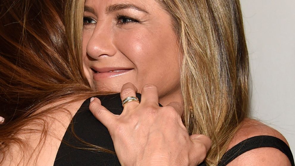 Jennifer Aniston konečne ukázala obrúčku. Je plná diamantov