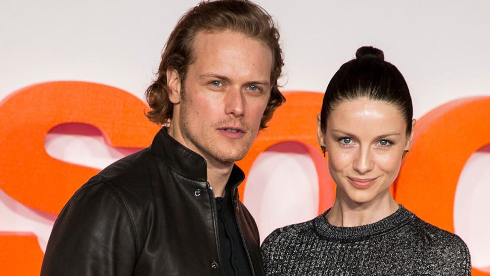 Hviezdy seriálu Cudzinka na premiére. Veľmi im to spolu pristane