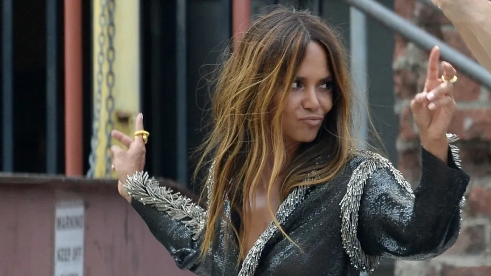 Prvý orgazmus mala v 11 rokoch: Halle Berry zašla s detailmi ešte ďalej