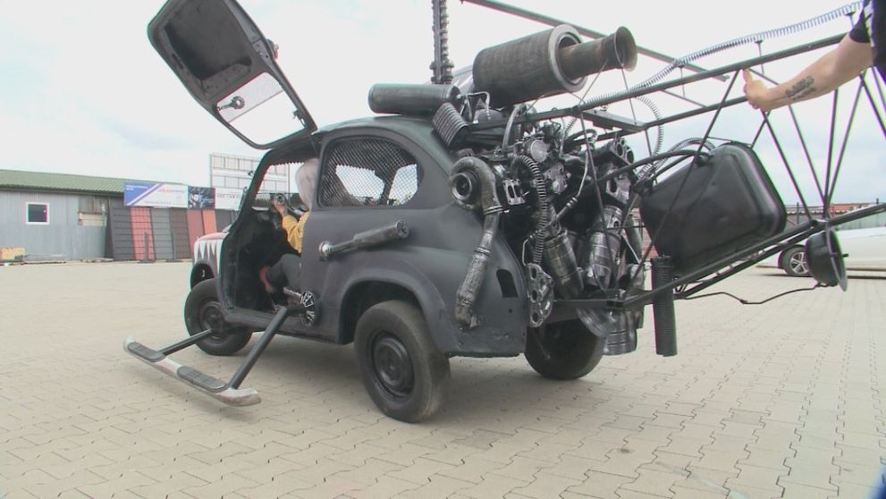 Šikovný zvárač z Humenného vyrobil z vraku auta vrtuľník