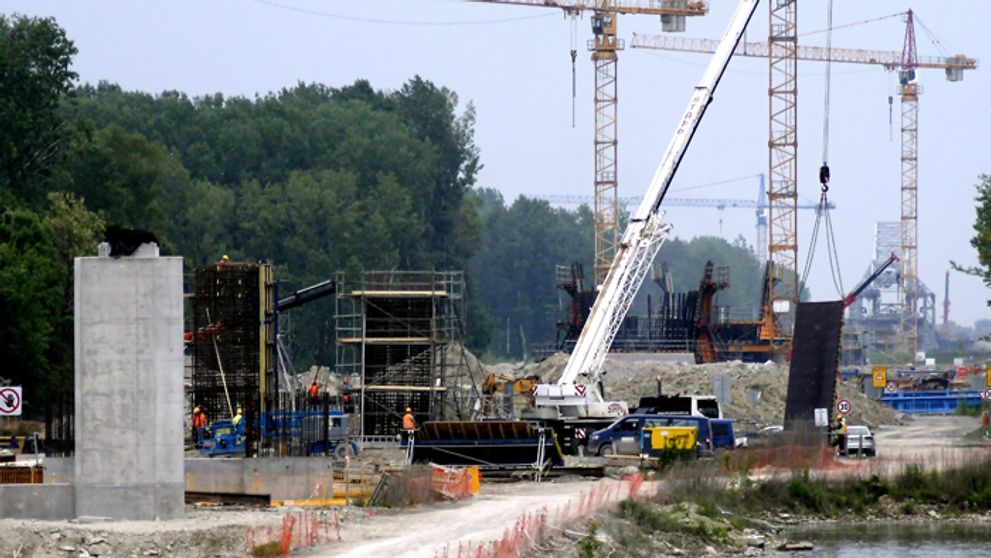 Diaľnica D4 je ohrozená. Môže za to škandál s nekvalitným materiálom