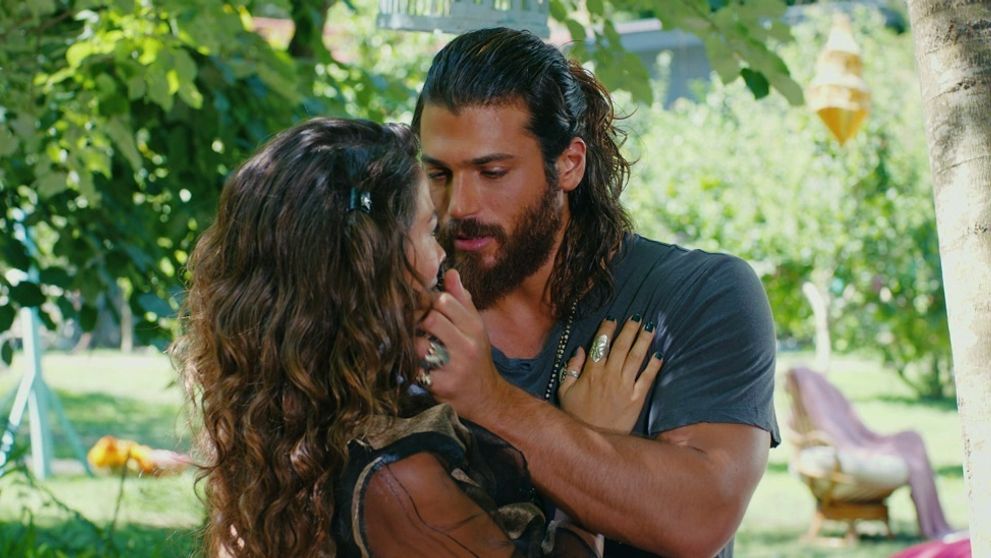 S hlavou v oblakoch: 147. a 148. epizóda