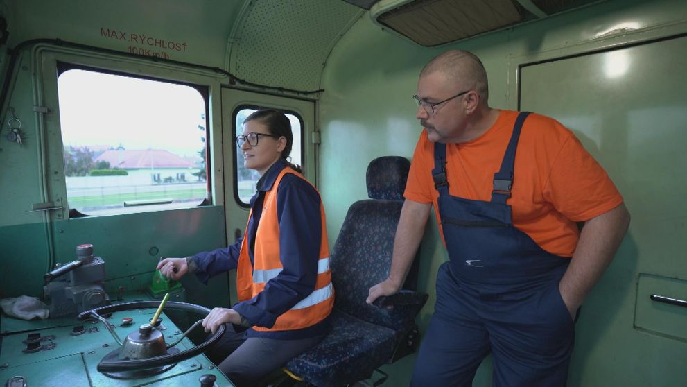 Žena rušňovodička v akcii: Chlapi sa k nej nesprávali pekne