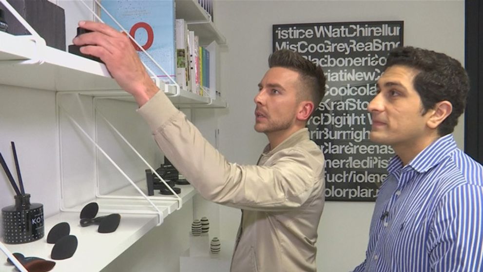 Mejkap už dávno nie je len pre ženy. Kozmetické firmy využili dieru na trhu