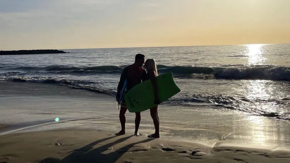 Hrdličky z Love Islandu na prvej dovolenke. Z tohto im padla sánka!