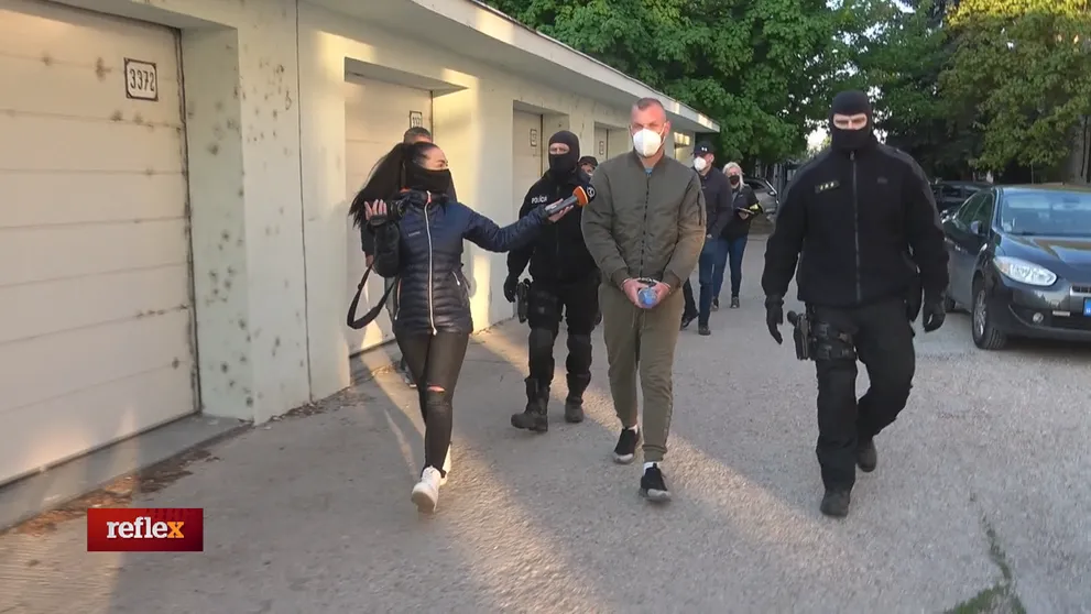 Čistky v Seredi pokračujú, v pátraní je aj známy podnikateľ
