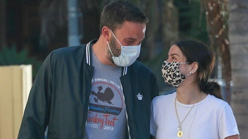 Vášnivé bozky pred kamerami! Ben Affleck je zamilovaný až po uši