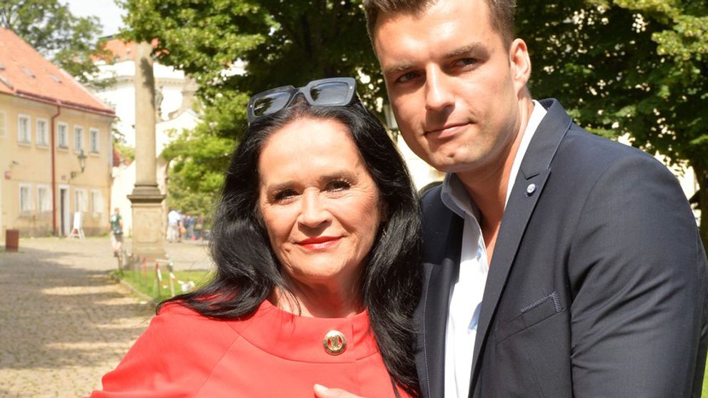 Povedala áno! Gregorová sa zasnúbila s o 32 rokov mladším priateľom