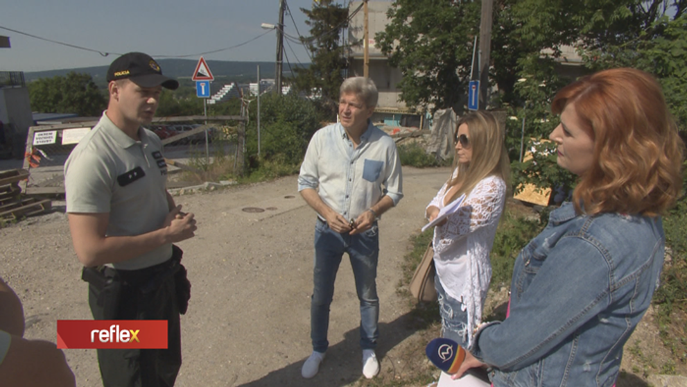 Prominentný pár bojuje proti čiernej stavbe