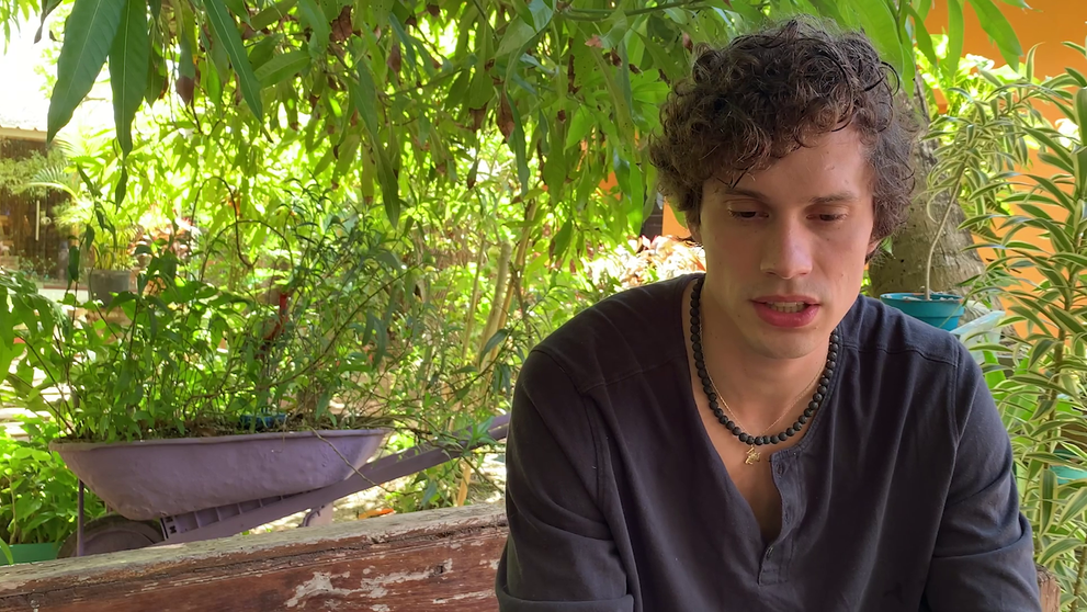 Matěj je po vypadnutí v šoku. Do duelu ho poslali, aby zmanipulovali hru