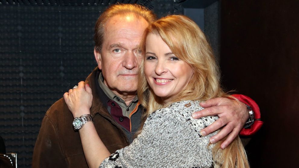 Česko opustila veľká osobnosť: Vo veku 73 rokov zomrel Pavel Vaculík