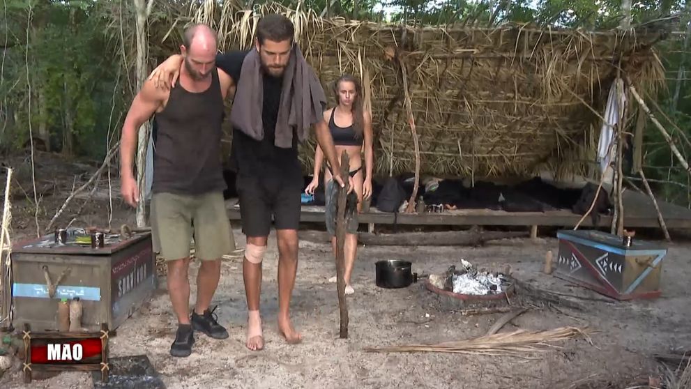 Ďalší zranený v hre. Z toho, ako si Gogo vykrútil nohu, až mrazí