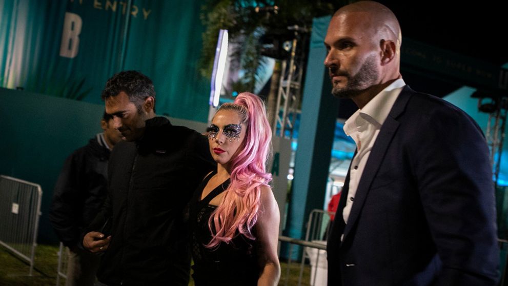 Lady Gaga je zaľúbená. Identita jej nového priateľa odhalená