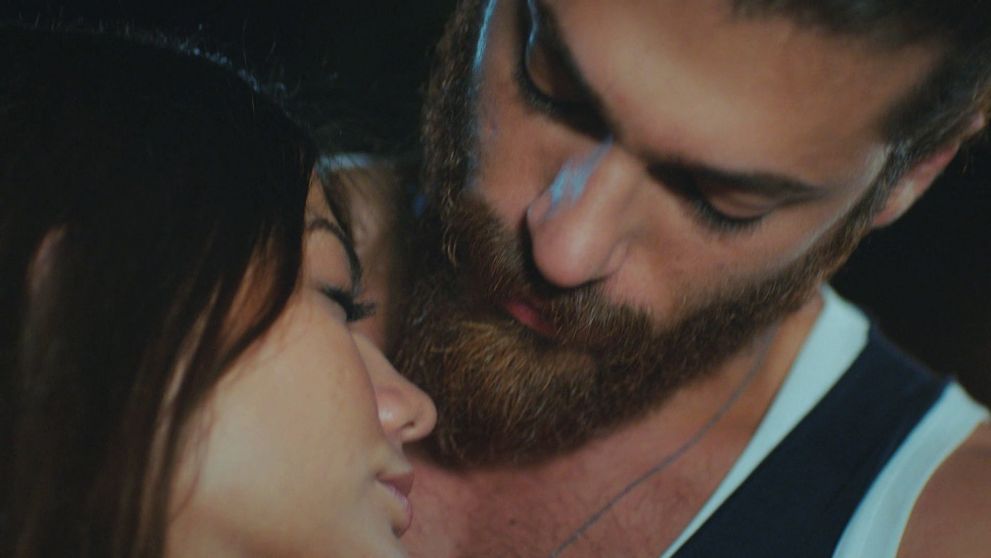 S hlavou v oblakoch: 13. a 14. epizóda